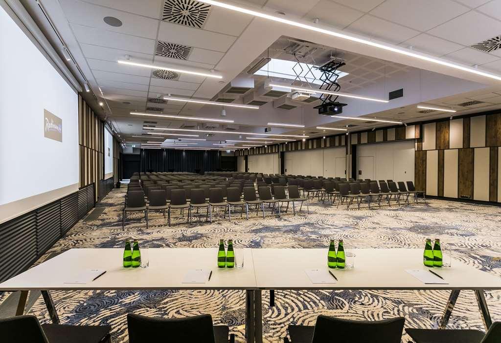 Radisson Blu Hotel. Sopot Facilități foto