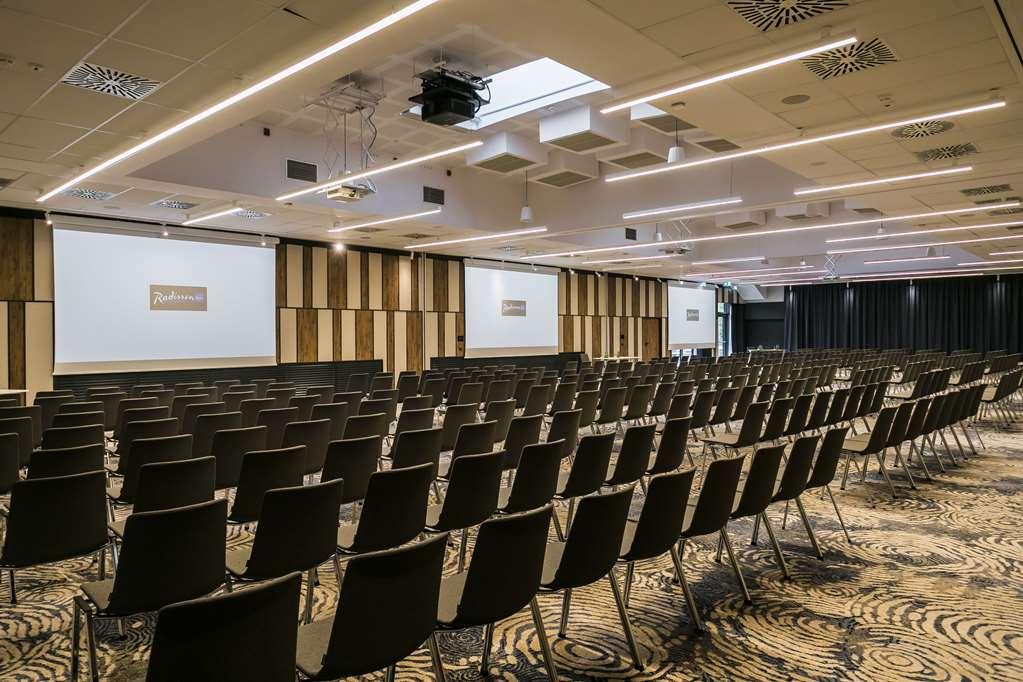 Radisson Blu Hotel. Sopot Facilități foto