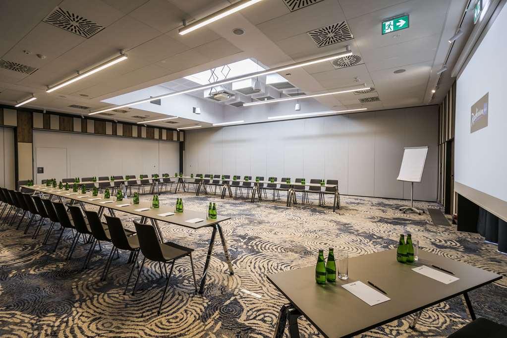 Radisson Blu Hotel. Sopot Facilități foto